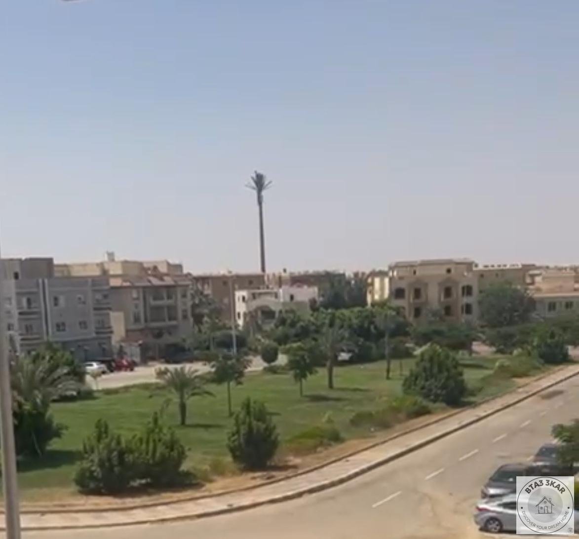 بأميز مواقع البنفسج 12 فيلات