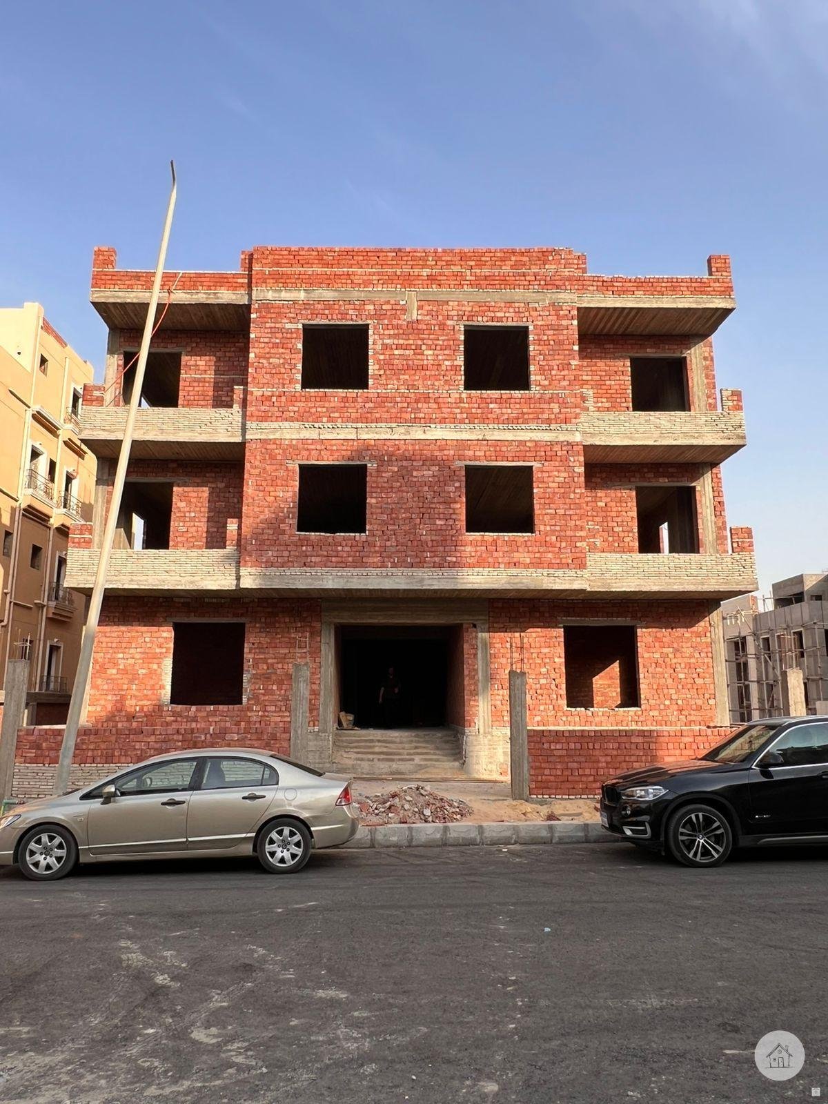 مشروع سكني بفيلات القرنفل تاني نمرة من التسعين الشمالي