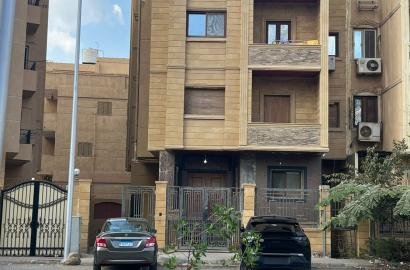 شقة في ارقى عمارات المستثمرين الجنوبيهتشطيب سوبر لوكس  فيو جاردن