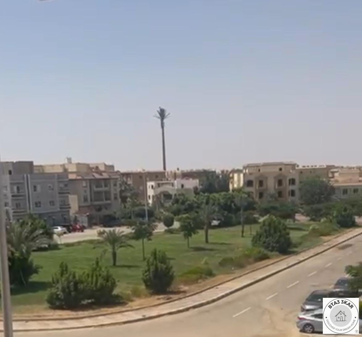 البنفسج 12 واجهة بحري 200 م دور متكرر فيو جاردن