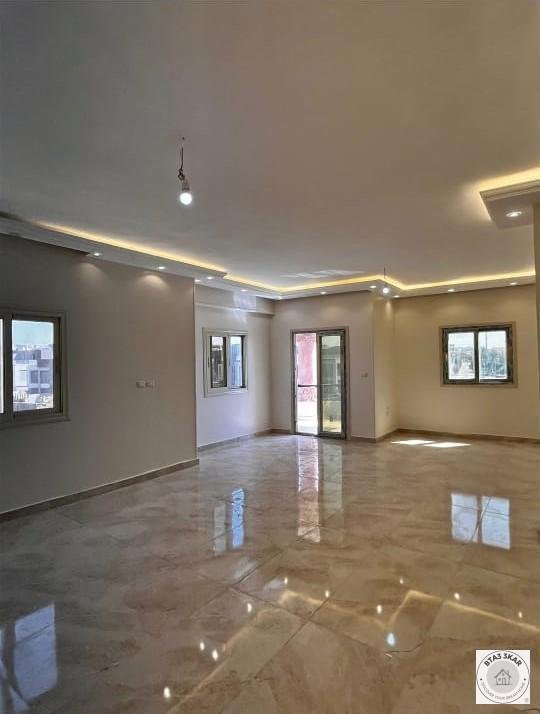 شقة الترا سوبر لوكس بمدينة الشروق